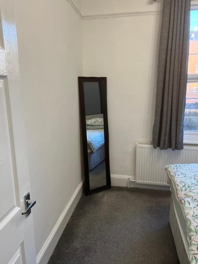 Flat In Leamington Spa Town Centre公寓 外观 照片